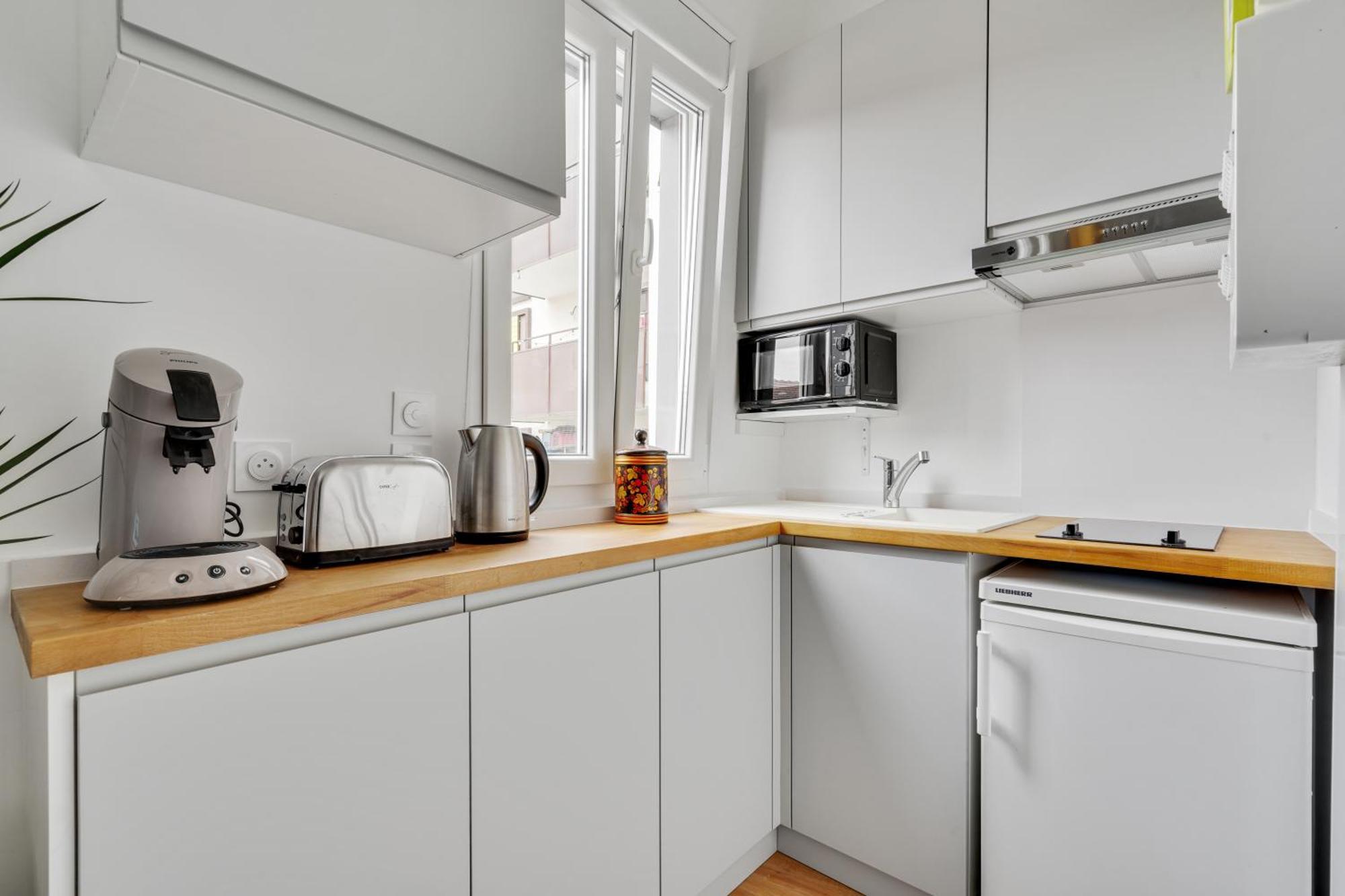 Studio Avec Mezzanine - Wifi - Proche Paris Монтрёй Экстерьер фото